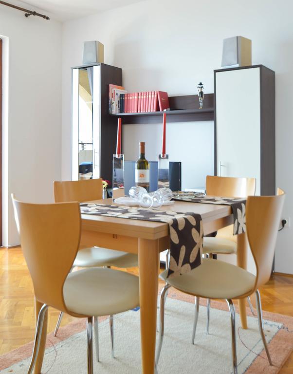 Apartment Natasa Novi Vinodolski Ruang foto