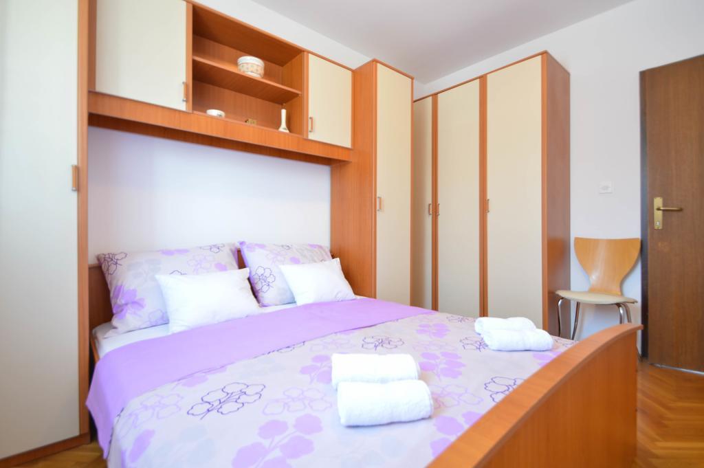 Apartment Natasa Novi Vinodolski Ruang foto